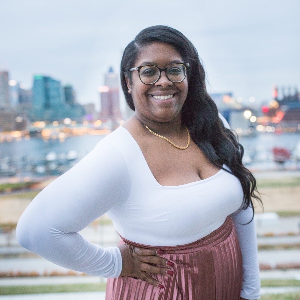 Meet your Posher, Ebony